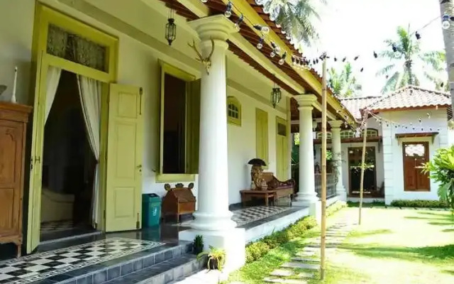 The Ermajas Pavilion