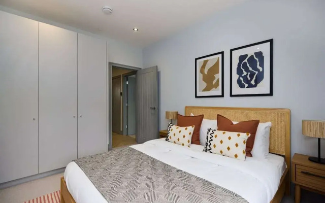 The Woodborough Place - Beckoning 2bdr Flat With Balcony