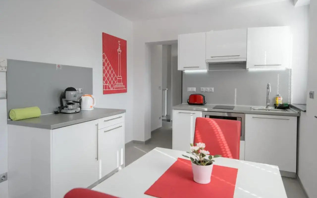 HR Apartmanház