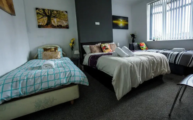 Bucknall Lodge Family Room 1 Hanley