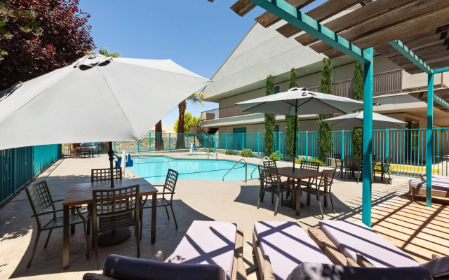 Ramada by Wyndham El Paso