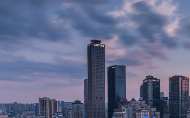 Cloud 51·High-altitude Quanjiang View Hotel (Chongqing Jiefangbei Cloud Eye)