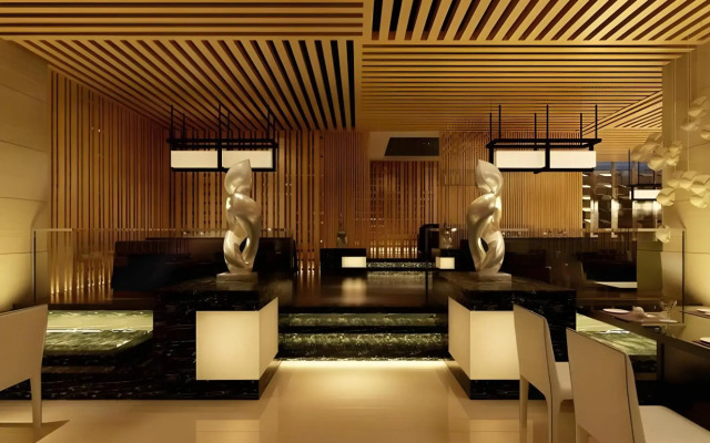 Manhattan Kinlen Hotel - Shishi