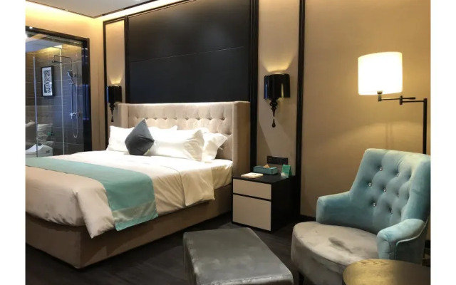 Xana Hotel (Shanghe Bus Station Hot Spring Base)