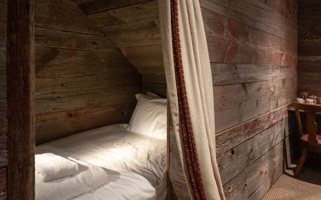 The Cotswold Plough Hotel & Restaurant