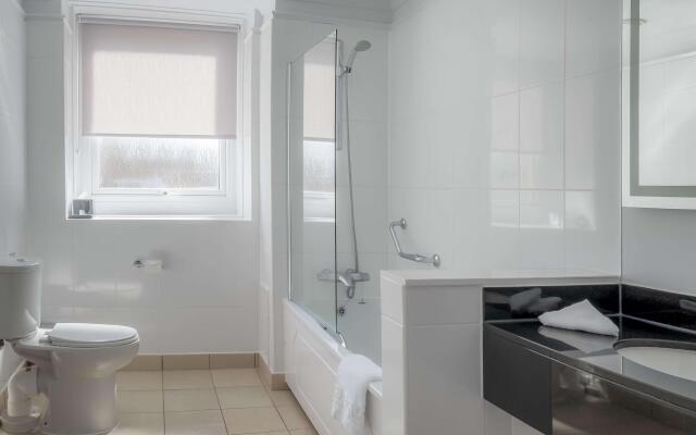 DoubleTree by Hilton Brighton Metropole