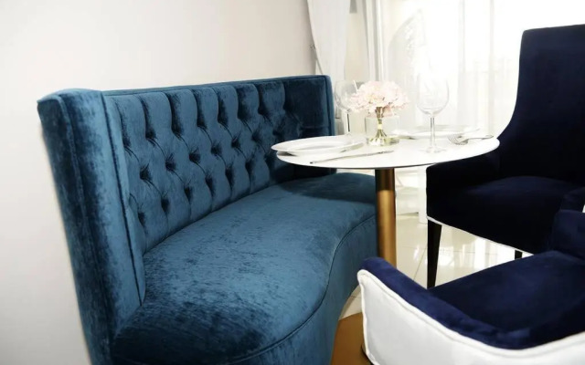 Vonzee apartment on Palmview Estate.