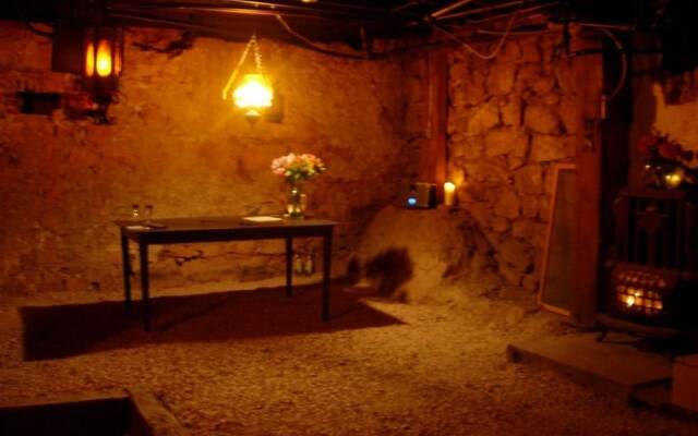 Hotel Léger Restaurant & Saloon