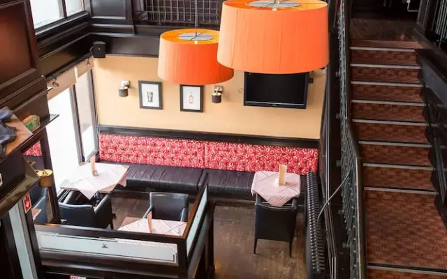 Marine Court Hotel