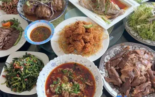 Xianshan Chinese Hotel