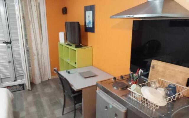 Milazzo (Adults Only)