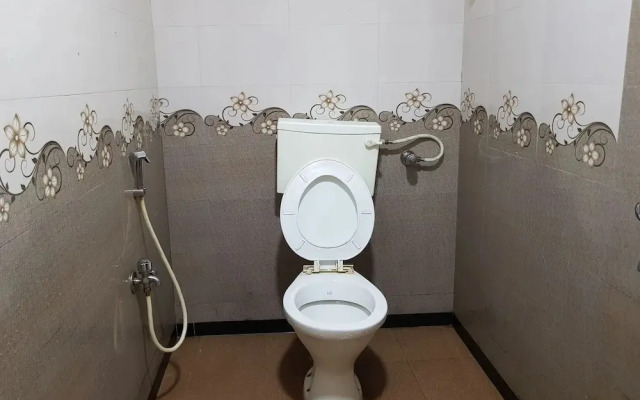 Hotel Sai Leela Residency by Hexarooms