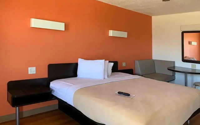 OYO Hotel Cameron