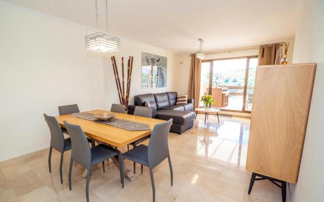 2279-Lovely 2 bedrooms with terrace with views