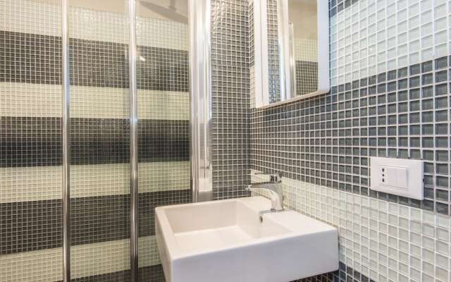 RSH Trastevere Bright Enchanting Apartment