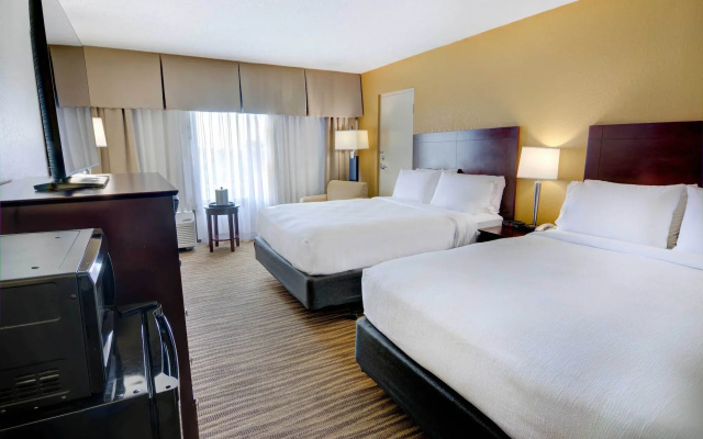 Holiday Inn St Petersburg N - Clearwater by IHG