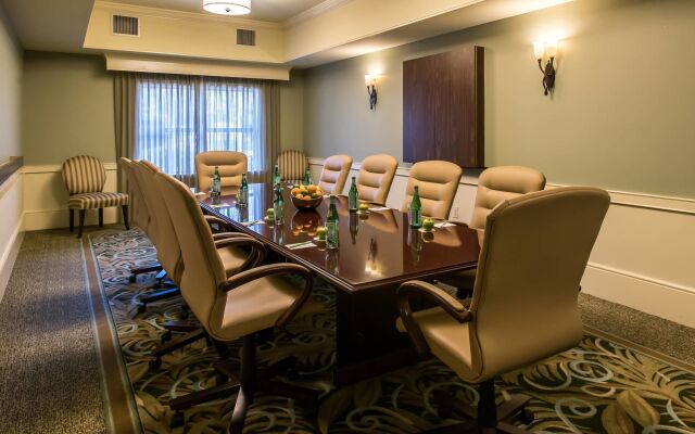 Courtyard by Marriott Charleston Mount Pleasant