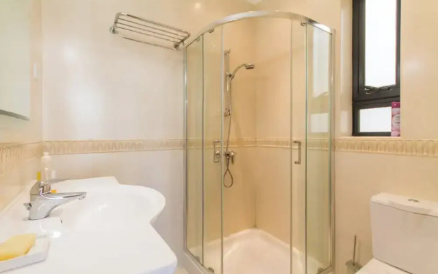 A Lovely Apart By The Sea Sliema