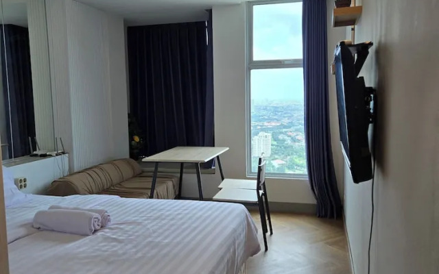 Cosmy Benson 38 Apartment