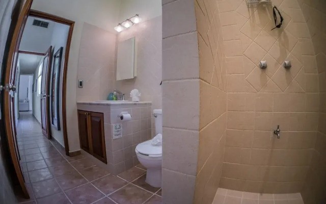 Romanina 1 Condo in the Heart of Playa del Carmen by Redawning