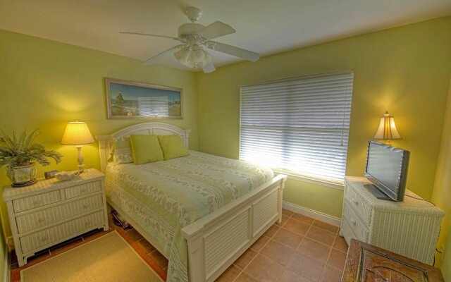 1006 PANFERIO DRIVE - Three Bedroom House