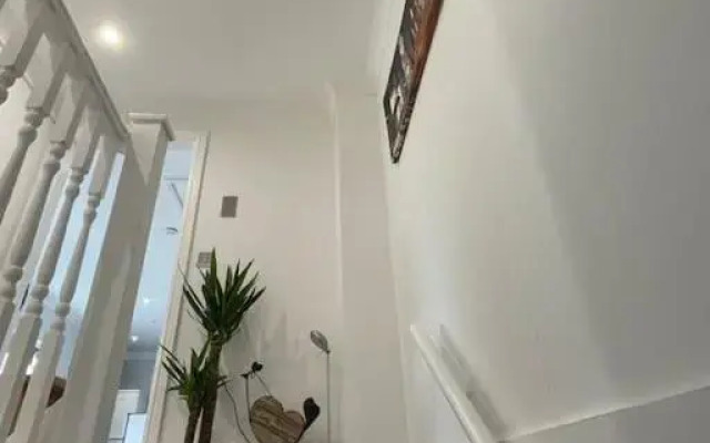 Large 1 bedroom Apartment Chester, Hoole Sleeps 4.