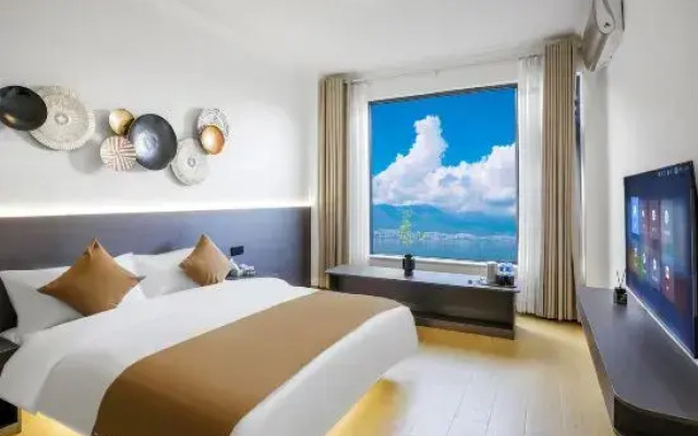 Dali Ershang Huakai Seaview Inn
