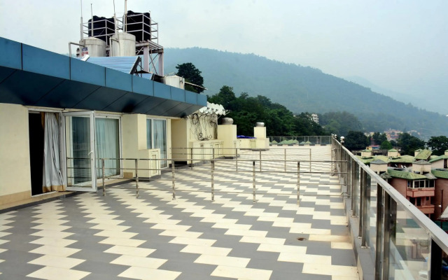Hotel Vasundhara Palace Rishikesh