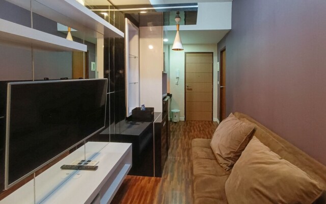Simply 1Br At 31St Floor Vida View Makassar Apartment