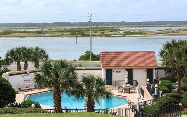 Windjammer 402 - Two Bedroom Condo