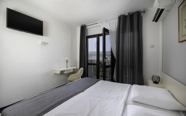 Meliores Rooms & Restaurant