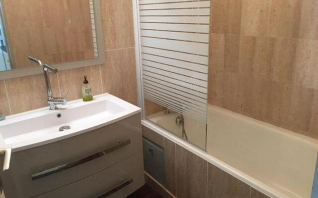 Appartement Villeneuve-Loubet, 2 pièces, 4 personnes - FR-1-252A-9