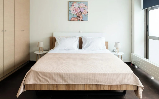Elysee apartment 9A