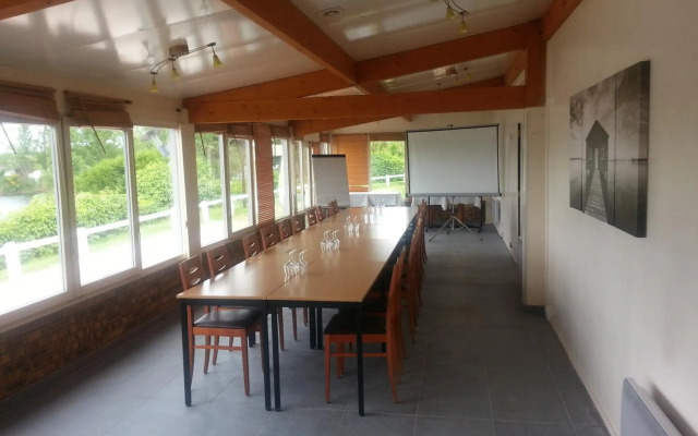 Hôtel des Lacs