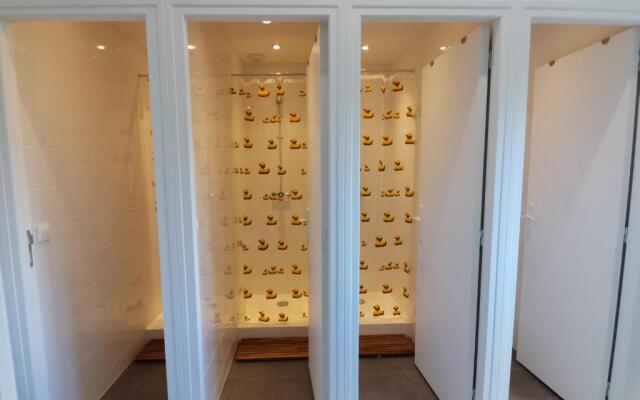 L'Etape du Mont, Family Hostel