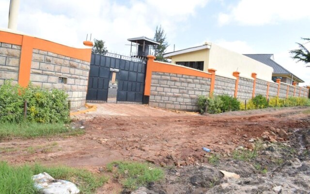 Reconfort Villa Guest House