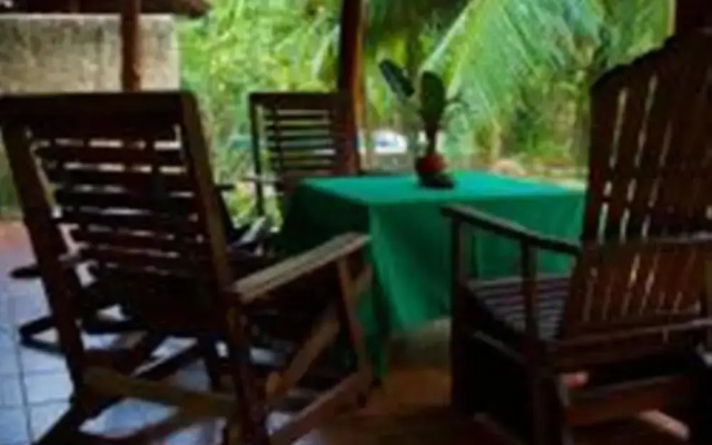 Yoho Green Garden Cabanas