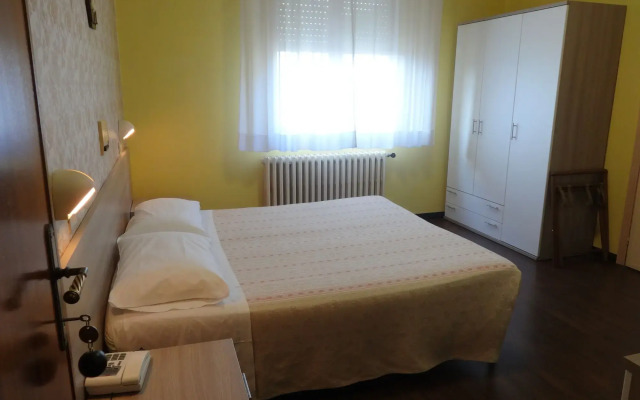 Hotel Saturno