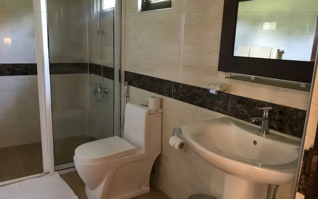 Hotel 4 U Saliya Garden