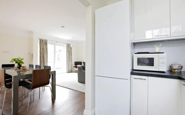 Quiet Historic Mews- Hyde Park