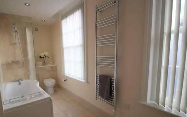 Sterling House @ Short Stays