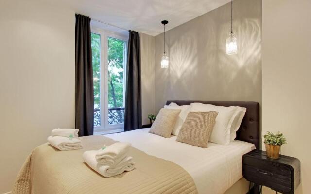 Pick A Flat's in Champs Elysees - rue Percier