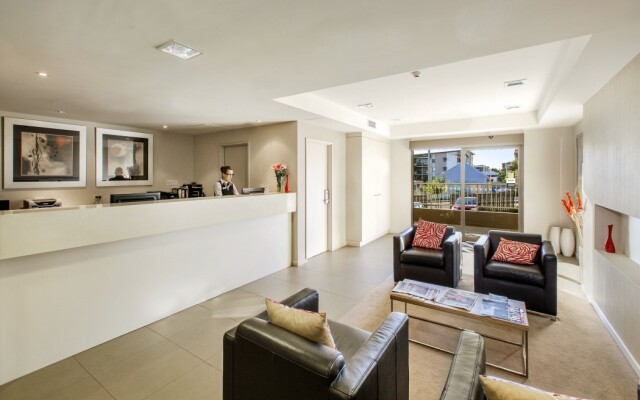 Gladstone Downtown Central Apartment Hotel