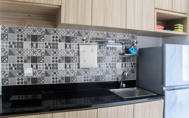 New And Luxury Studio At Casa De Parco Apartment