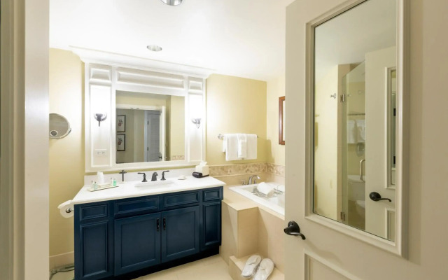 The Inn & Club at Harbour Town