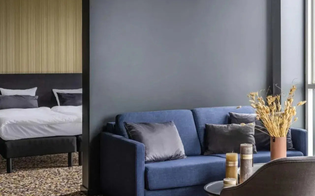 Peak 12 Design Hotel