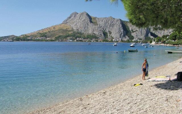 Apartments Bilic Nemira