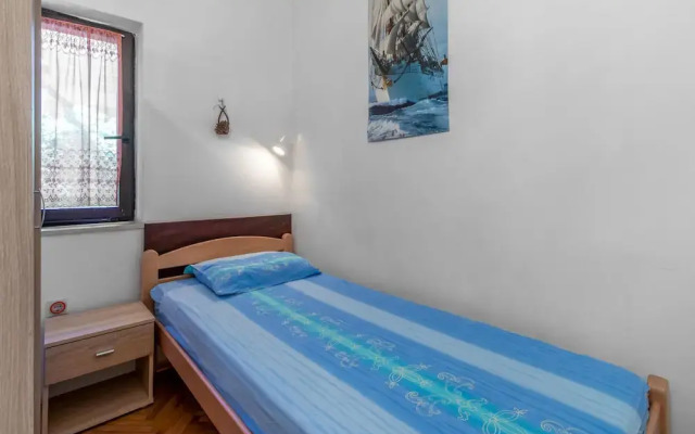 Beautiful home in Crikvenica w/ 3 Bedrooms