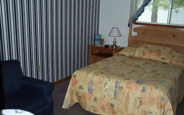 St. Mary's River Lodge