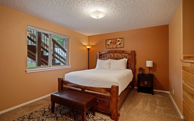 16 Jillian 4 Bedroom Home by RedAwning